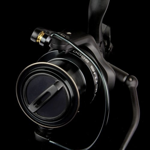 Carp Academy - Invictus 8000